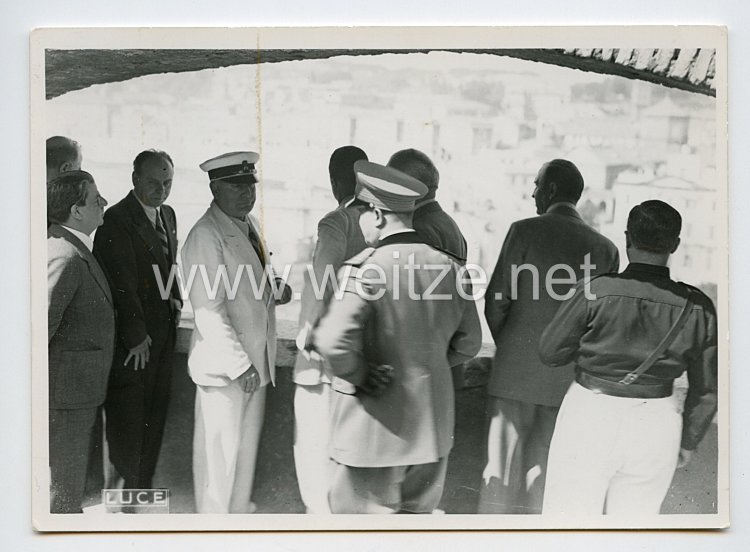 Königreich Italien Pressefoto: Benito Mussolini bei einer Besichtigung