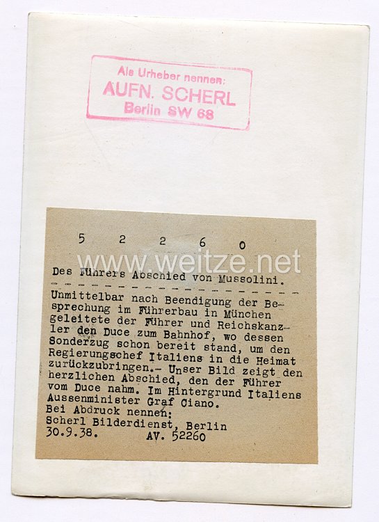 3. Reich Pressefoto: Der Führer Adolf Hitler beim Abschied von Mussolini 30.9.1938 Bild 2