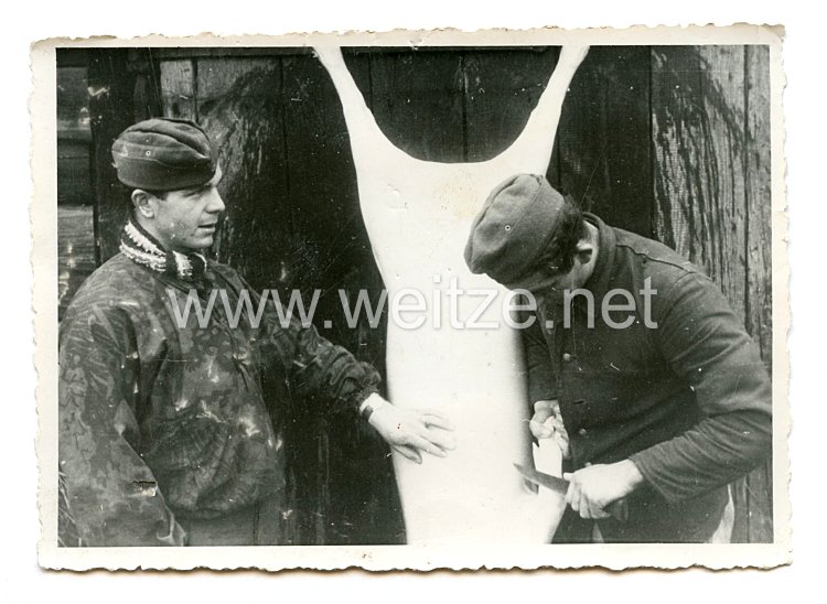 Waffen-SS Foto, SS-Soldat mit Wendetarnhemd