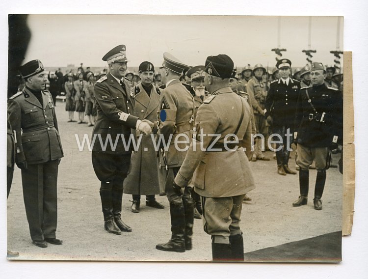 III. Reich Pressefoto. Der Führer im Campo Centocelle. 5.5.1938.
