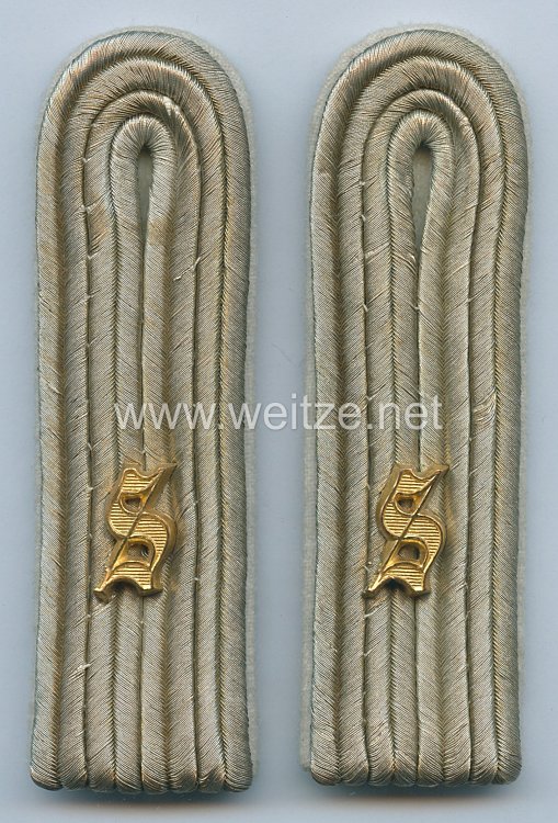 Wehrmacht Heer Paar Schulterstücke für einen Leutnant der Infanterieschule