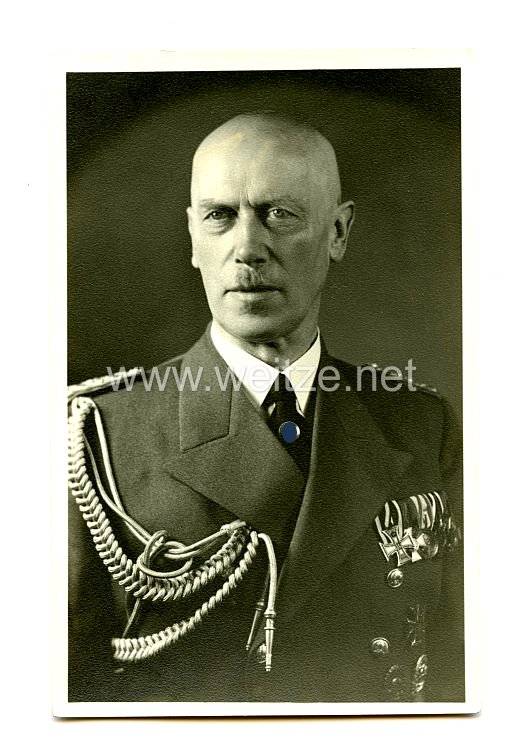 III. Reich Portraitfoto, Angehöriger des Generalgouvernement mit Ordensschnalle