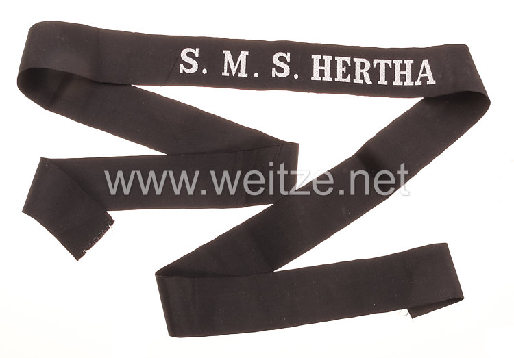 Kaiserliche Marine Mützenband "S.M.S. Hertha" in Silber.