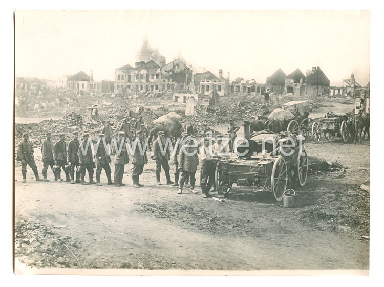 1. Weltkrieg Deutsches Heer Pressefoto: Deutsche Truppen in Kulikow (Ostgalizien)