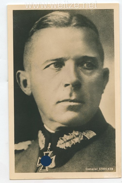 Heer - Portraitpostkarte von Ritterkreuzträger General Strecker