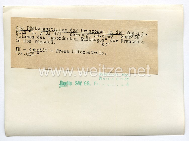 III. Reich Pressefoto. Die Rückzugsstraße der Franzosen in den Vogesen. 28.6.1940. Bild 2