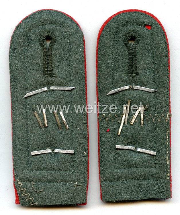 Wehrmacht Heer Paar Schulterstücke für einen Oberfeldwebel im Artillerie Rgt.52 Bild 2