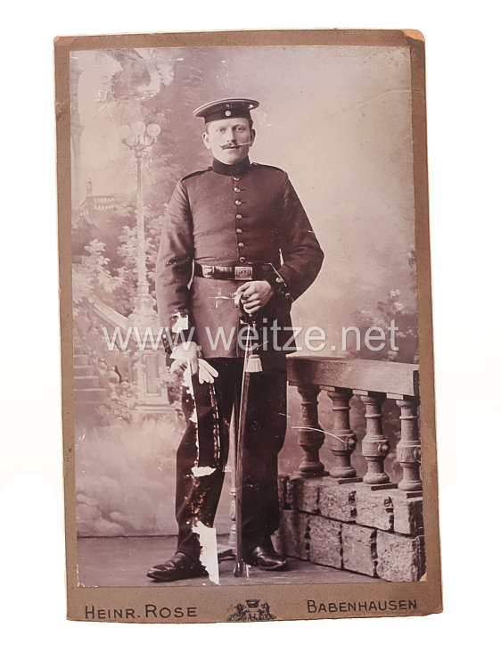 Hessen-Darmstadt kleines Kabinett-Foto eines Soldaten im 2. Großherzoglich Hessischen Feldartillerie-Regiment Nr. 61