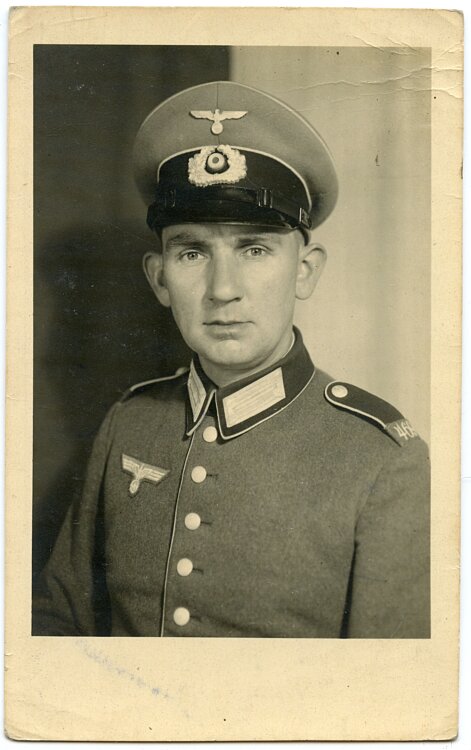 Portraitfoto, Angehöriger des Infanterie Rgt.469