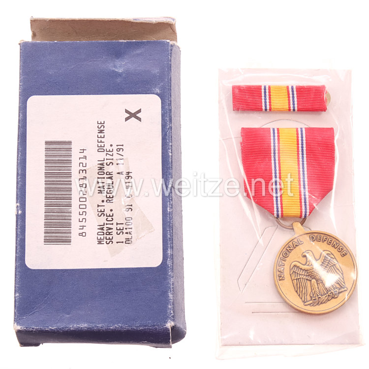 USA - National Service Medal in Case with Ribbon Bar  
