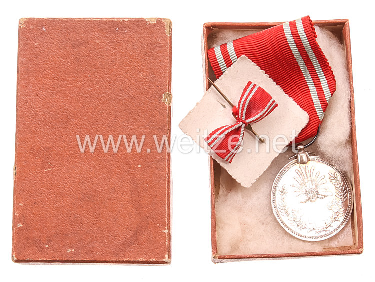 Japan, Rot Kreuz Medaille