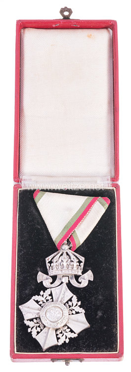 Bulgarien Militärverdienstorden VI. Klasse silbernes Verdienstkreuz mit der Krone