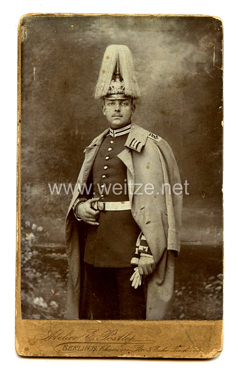 Preußen Kabinettfoto Soldat im Kaiser Alexander Garde-Grenadier-Regiment Nr. 1, I. und II. Bataillon