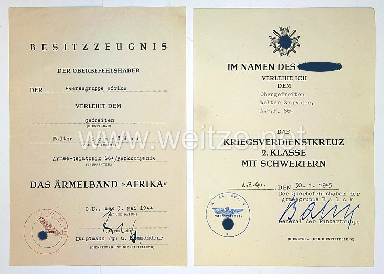 Urkundenpaar von einem Obergefreiten /Ärmelband Afrika u. Kriegsverdienstkreuz 2.Kl. mit Schwertern