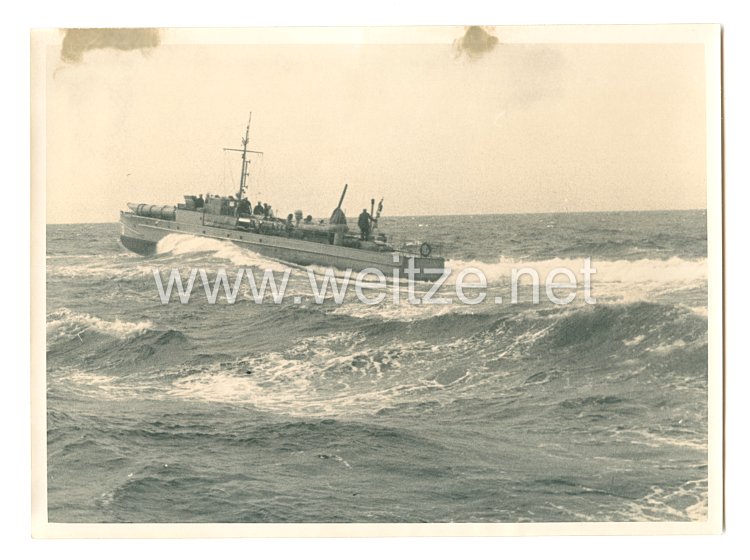 Kriegsmarine Pressefoto: S-Boot auf hoher See