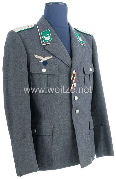 Luftwaffe Waffenrock für einen Leutnant der LW-Felddivision