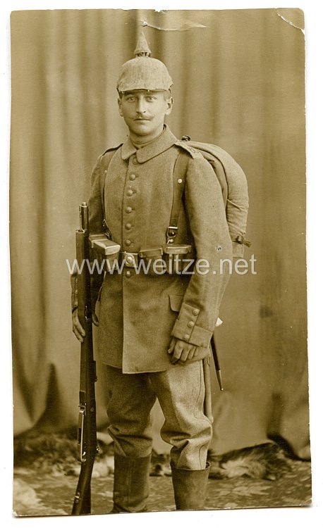 Preußen 1. Weltkrieg Ausschnitt aus einer Fotopostkarte Soldat im Infanterie-Regiment Markgraf Karl (7. Brandenburgisches) Nr. 60