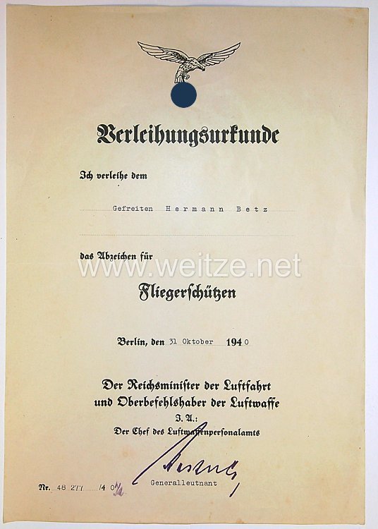 Luftwaffe - Urkunde für einen Gefreiten der 1. Gruppe Kampfgeschwader 53 "Legion Condor" Bild 2
