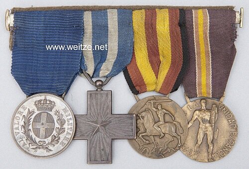 Italien große Ordenschnalle und Verleihungsurkunden des Fliegers Teodoro Humar, Freiwilliger im Spanischen Bürgerkrieg 1936-1939 Bild 2