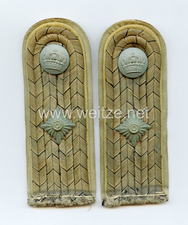 Preußen 1. Weltkrieg Paar Schulterstücke feldgrau für einen Leutnant im Garde-Füsilier-Regiment