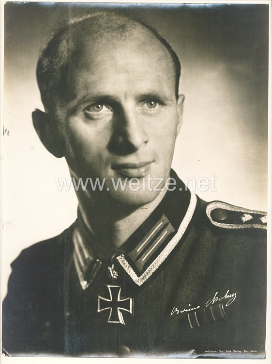 Heer - großes Aushangfoto von Ritterkreuzträger Leutnant Bruno Kohnz