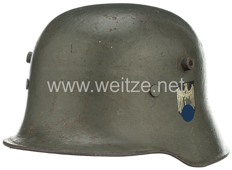 Wehrmacht Heer Stahlhelm M18 mit 2 Emblemen - Minenwerfer-Kompanie des Infanterie-Regiment 18.