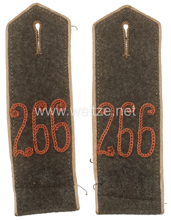 Preußen 1. Weltkrieg Paar Schulterklappen feldgrau für die Bluse für Mannschaften im Reserve-Infanterie Regiment Nr. 266